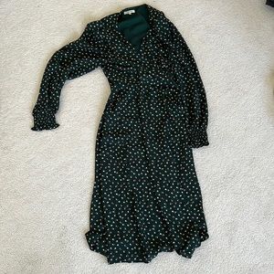 Max studio green size small tie wrap dress.